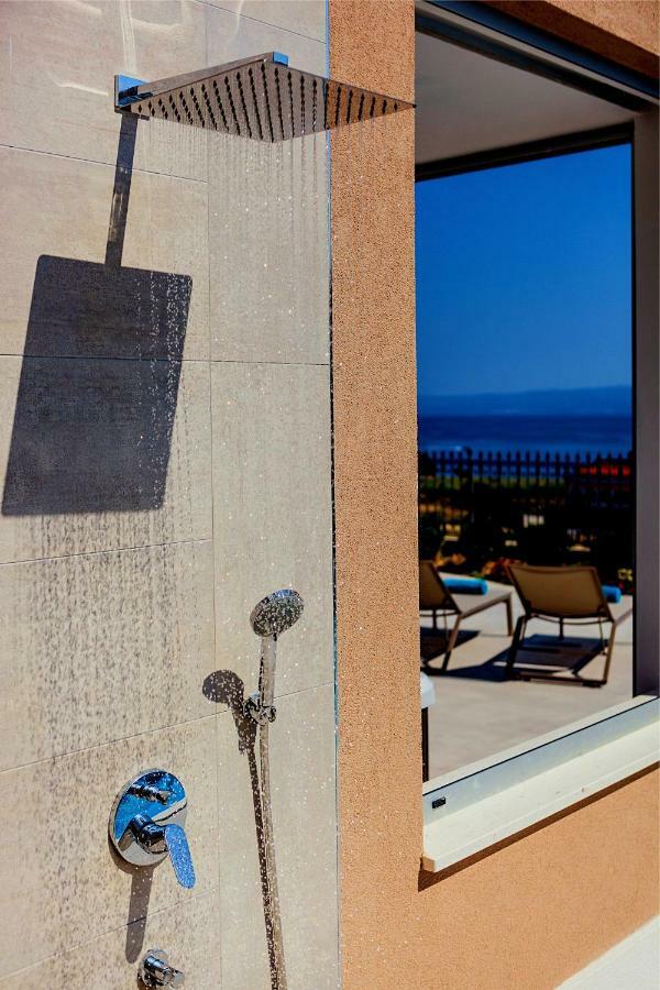 Villa Sea Breeze Split Ngoại thất bức ảnh