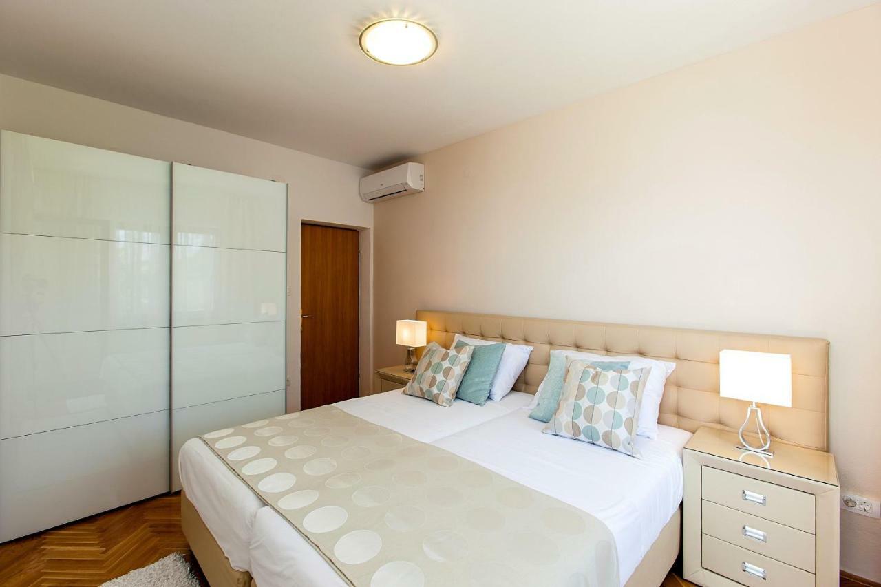 Villa Sea Breeze Split Phòng bức ảnh